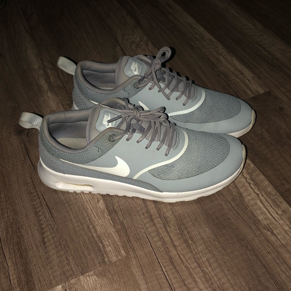 NIKE WOMENS AIR MAX THEA GRAY